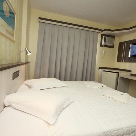 Hotel Blumenau - Balneário Camboriú Szoba fotó